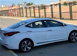 هیۆندای ئەلەنترا